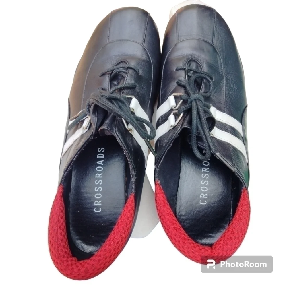 Crossroad patent leather. Men's size 7